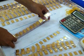 Ngừng huy động và cho vay bằng vàng giúp ổn định tài chính