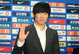 Cầu thủ Park Ji-sung tuyên bố giải nghệ