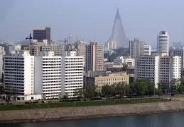 Sập nhà cao tầng tại Bình Nhưỡng, ông Kim Jong Un thức trắng đêm