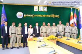 Việt Nam - Campuchia: Trao đổi kinh nghiệm công tác đảm bảo an ninh trật tự giữa Công an 2 Thủ đô