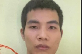 Truy nã đối tượng bắt, giữ người trái pháp luật