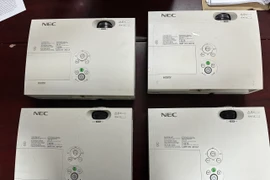 Công an quận Nam Từ Liêm tìm chủ sở hữu 4 máy chiếu