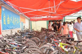 Thông báo tìm chủ sở hữu 137 chiếc xe đạp tại hầm chung cư