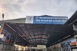 Tìm người liên quan trong vụ án nhận hối lộ và giả mạo trong công tác tại trung tâm đăng kiểm