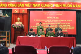 Không để xảy ra các vụ việc liên quan đến vũ khí, vật liệu nổ, công cụ hỗ trợ và pháo