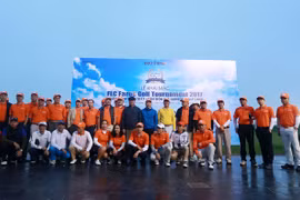 Hơn 1.200 gôn thủ tranh tổng giải thưởng 40 tỷ đồng