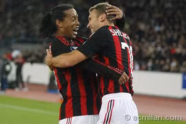 Ronaldinho, Shevchenko sắp "tái xuất" ở Việt Nam