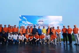 Hơn 1.200 gôn thủ tranh tổng giải thưởng 40 tỷ đồng