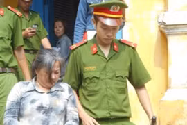 "Chán" làm chủ chứa gái mại dâm, quay ra buôn...ma túy