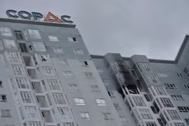 Chung cư cao tầng phát hỏa, cư dân cuống cuồng thoát thân