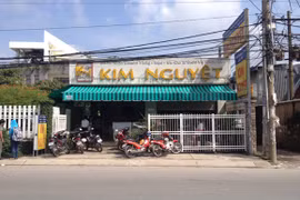 Vụ dùng súng cướp tiệm vàng trong nháy mắt qua lời kể nhân chứng