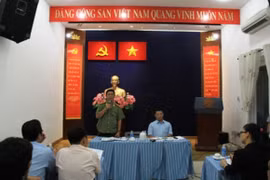 Tự thiêu trước hội trường Thống Nhất do buồn phiền và để phản đối Trung Quốc xâm phạm chủ quyền