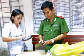 Cô gái ở trọ bị gã giúp việc tấn công, cướp tài sản giữa khuya