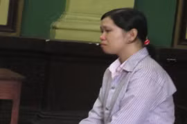 TP.HCM: Vợ tưới xăng đốt chồng, thiêu luôn 2 người họ hàng