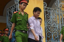 Đi cướp để “ra tay nghĩa hiệp” giúp bạn thân có tiền trả nợ