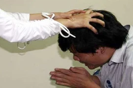 Bị vợ “hờ” đâm thấu ngực vì cãi nhau trong lúc nhậu