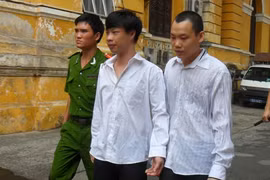 Gã làm công trói cả nhà chủ, cướp tài sản