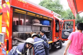 Nhà trong hẻm sâu phát hoả giữa trưa