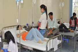  44 công nhân cấp cứu sau bữa ăn trưa ở công ty