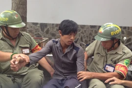 Cảnh sát nổ súng trấn áp cướp giật như phim hành động