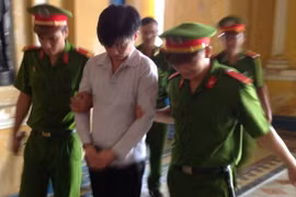 Không đòi được nợ lô đề, tạt axit khiến 2 vợ chồng chết thảm