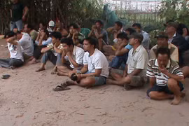 Trường gà vùng ven mỗi ngày quy tụ 70 - 80 con bạc