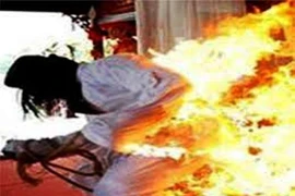 Từ việc cãi nhau với vợ cuối cùng thành tự thiêu