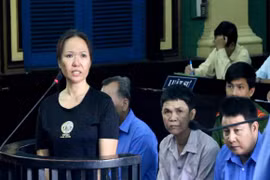 Mẹ "lót" hàng trăm triệu đồng "chạy án" cho con vẫn bị phạt tù