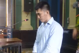 Tá hỏa khi gói hàng gần 2,5 tỷ đồng bị tráo đổi bằng viên gạch nung