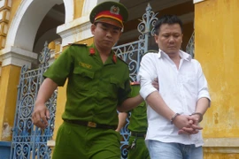 Mâu thuẫn tiền bạc, chủ trại chó chém chết bạn thân