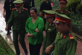 Y án tử hình vợ Bí thư xã dùng dao rựa chém người để quỵt nợ