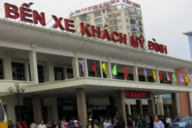 Xe khách tuyến Hà Nội - Thái Nguyên chuyển về Mỹ Đình 