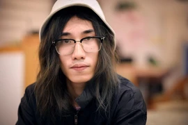 Gây phẫn nộ vì ca khúc Rap tục tĩu, Rapper Chị Cả xin lỗi, hứa gỡ bài