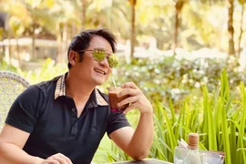 Bằng Kiều xúc động khi nhận tin con trai chuẩn bị thành nghệ sĩ thực thụ