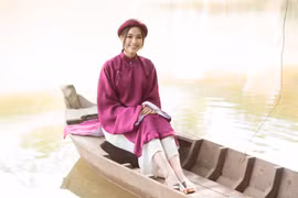 Hoa hậu Đỗ Thị Hà gây ấn tượng với khả năng nói tiếng Anh lưu loát