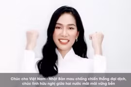 Á hậu Phương Anh ghi điểm trước thềm "Hoa hậu Quốc tế 2021"