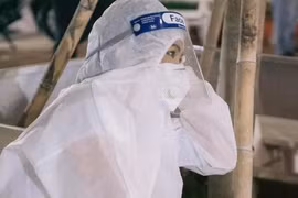 Ca sĩ Phương Thanh tiết lộ ý định làm tình nguyện viên hết dịch mới về