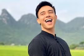 Đông Hùng bất ngờ trở lại ấn tượng với MV đậm chất Rock Ballad