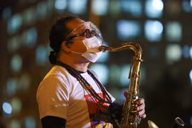 Sức khỏe của nghệ sĩ saxophone Trần Mạnh Tuấn sau gần 1 tháng nhập viện vì đột quỵ