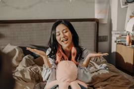 Văn Mai Hương hát ca khúc nói về quãng thời gian lẻ loi trong tình yêu