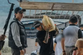 Rapper Dế Choắt ra MV kết hợp Rap với đàn bầu