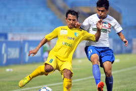 Sắp công bố nhà tài trợ mới của V-League: Mừng mà vẫn lo