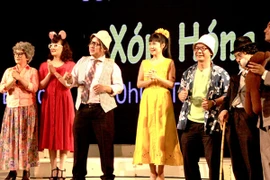 Từ “Đời cười” đến “Phố cười”