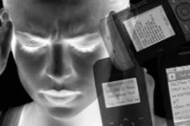 Tin nhắn rác hoành hành: Người dùng điện thoại có quyền khởi kiện