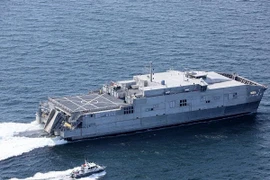 Hải quân Mỹ tiếp nhận tàu vận tải viễn chinh cao tốc Carson City