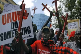 Kenya: Tay súng Hồi giáo bắn chết 36 công nhân mỏ Ki tô hữu