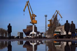 Nga bắt đầu kế hoạch đóng các tàu sân bay chở trực thăng của riêng mình