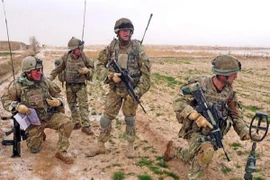 Anh điều hàng trăm binh lính tới huấn luyện quân đội Iraq