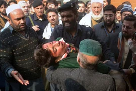 Taliban tấn công trường học quân sự, ít nhất 104 người thiệt mạng 