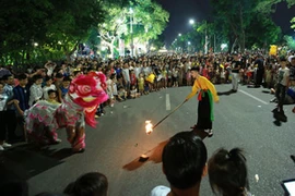 Phố đi bộ hồ Gươm sẽ có thêm nhiều chương trình nghệ thuật hấp dẫn